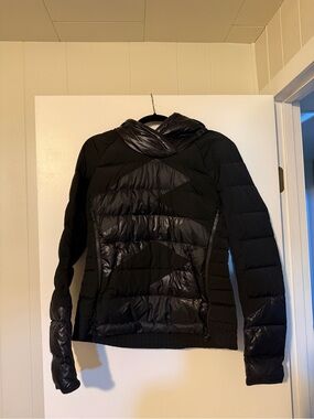 lululemon athletica | Jackets & Coats | Lululemon Zip Up Jacket